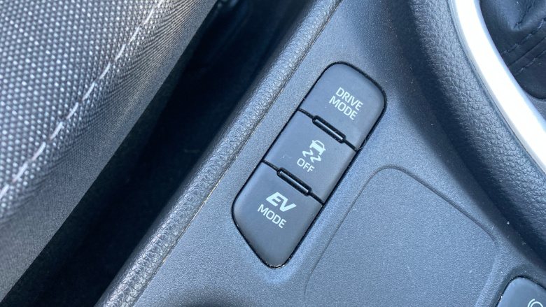 Toyota Yaris 1.5 Hybrid Design 5dr CVT Hybrid Hatchback